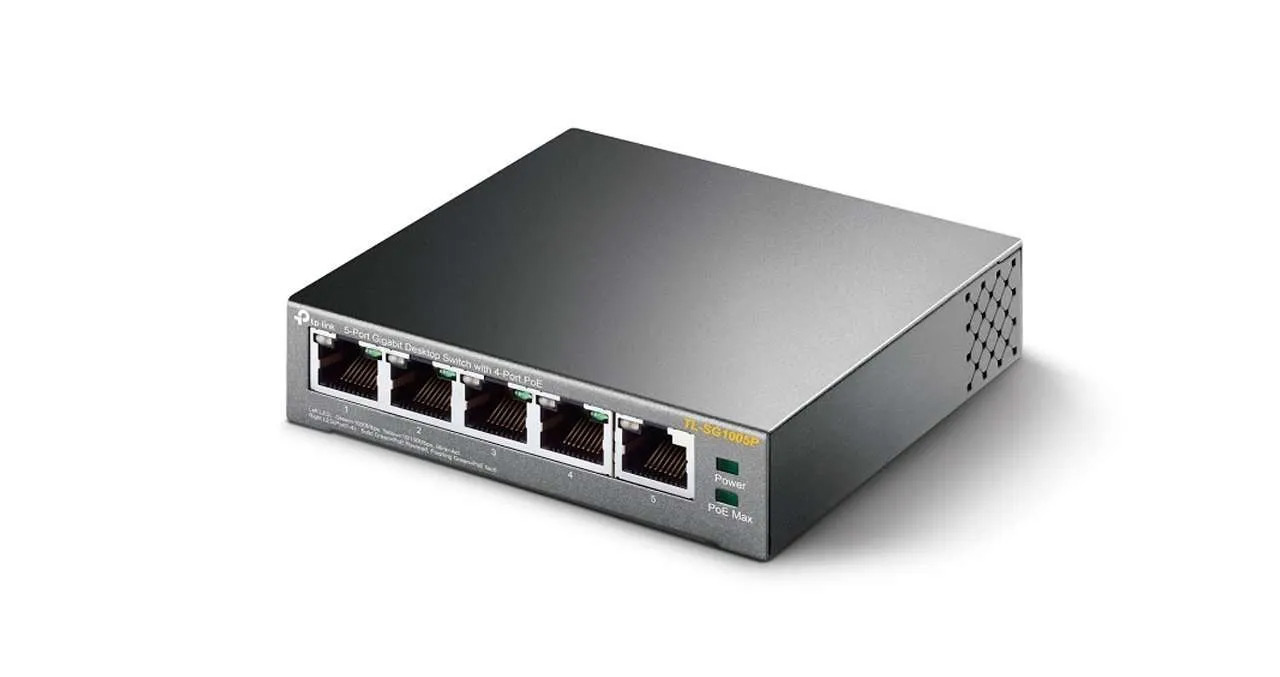 SWITCH TPLINK 5 PUERTOS GIGABIT 4 PoE+