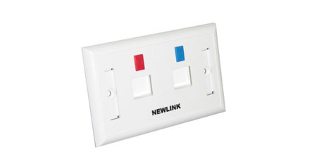 FACE PLATE DE PARED NEWLINK DE 2 PUERTOS TAPA BLANCA