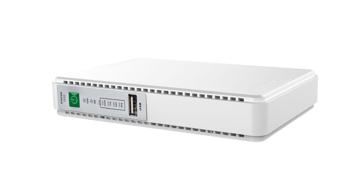 MINI UPS Y BANCO DE BATERIA EZ POWER 8.800mAh - 21W 5-9-12 VDC USB